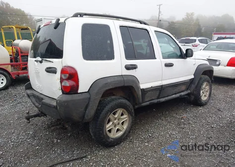 2004 Jeep Liberty Sport из США, поврежденный, VIN 1J4GL48K74W133516